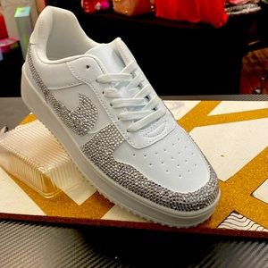 personalized sneakers with the Nike logo size 9